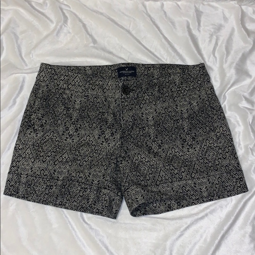 American eagle midi shorts size 10-stretch